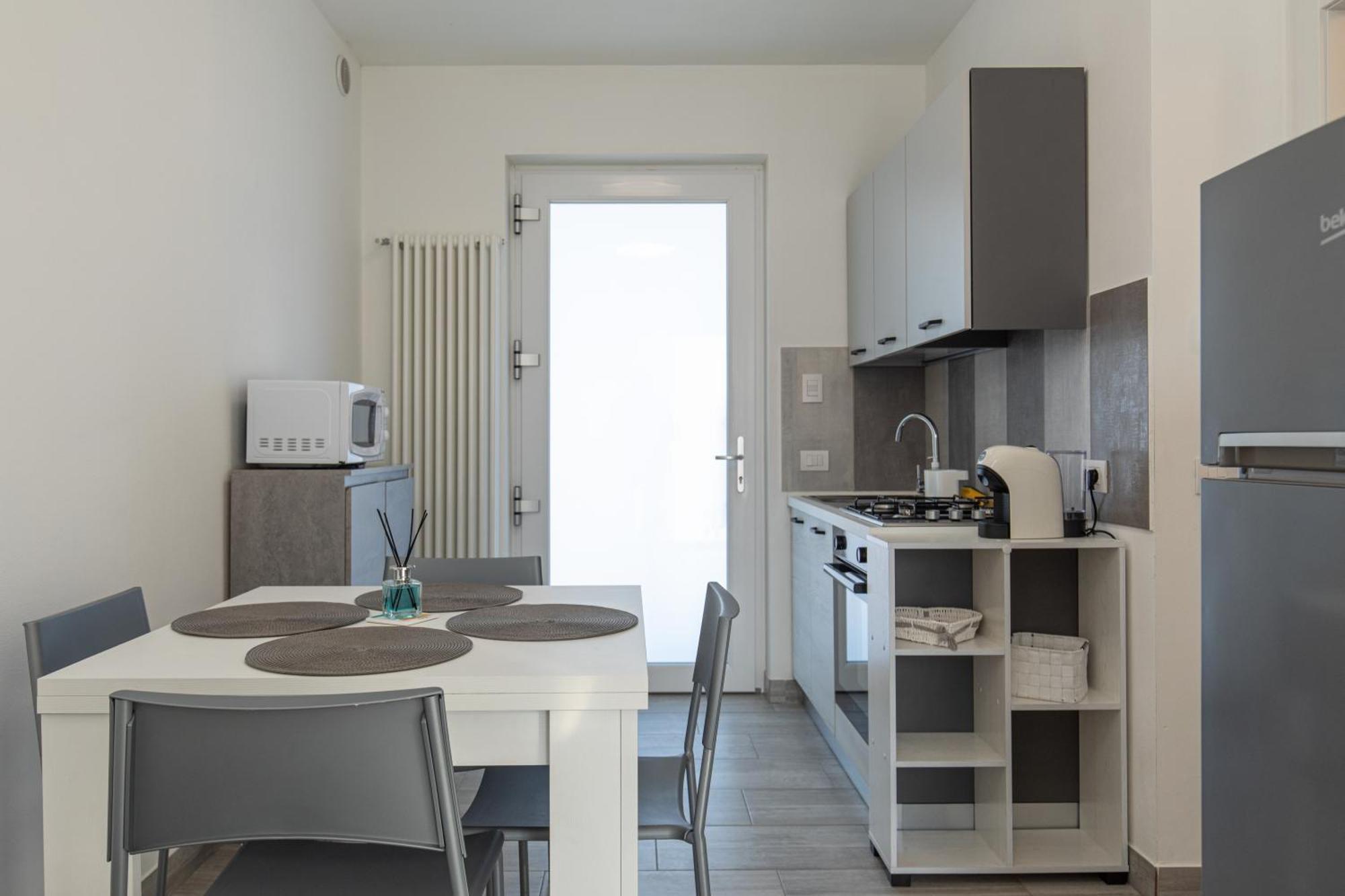 White Angel Apartment Castelnuovo del Garda Exterior photo